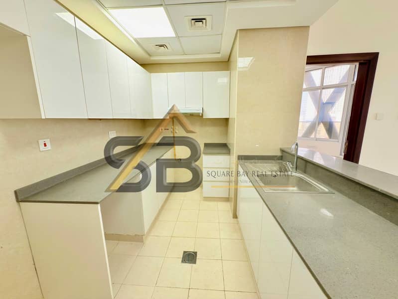 2 449b33cc-dfcf-46af-8cdf-0a9276b0cb84. jpg