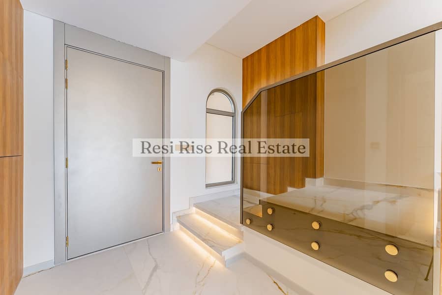 7 RJR14. JPG