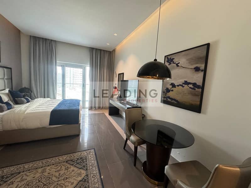 Elegant Furnished Studio with Pool View | Vacant