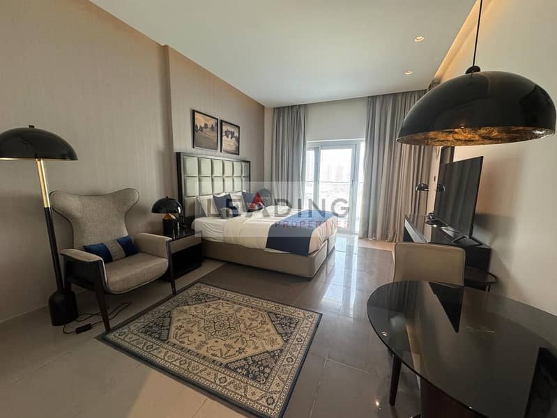 Elegant Furnished Studio with Pool View | Vacant