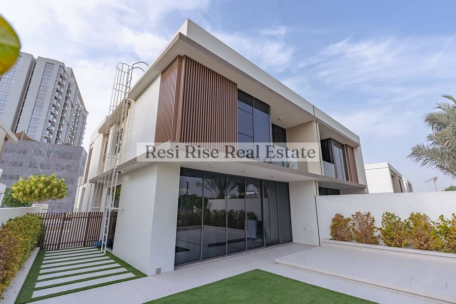 4BR Luxury Living | Fully Furnished | MoveIn Ready