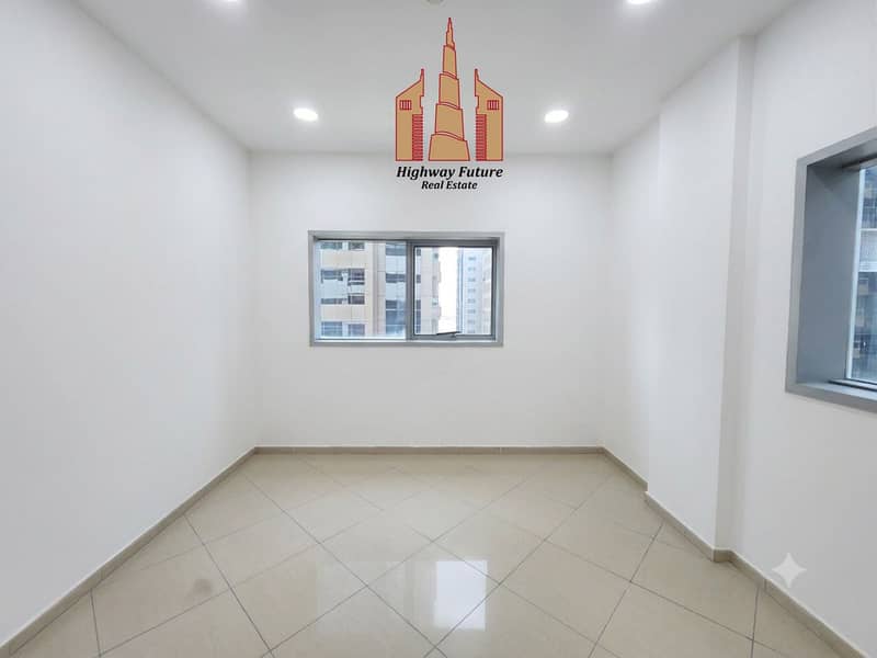 4 1000268364. png