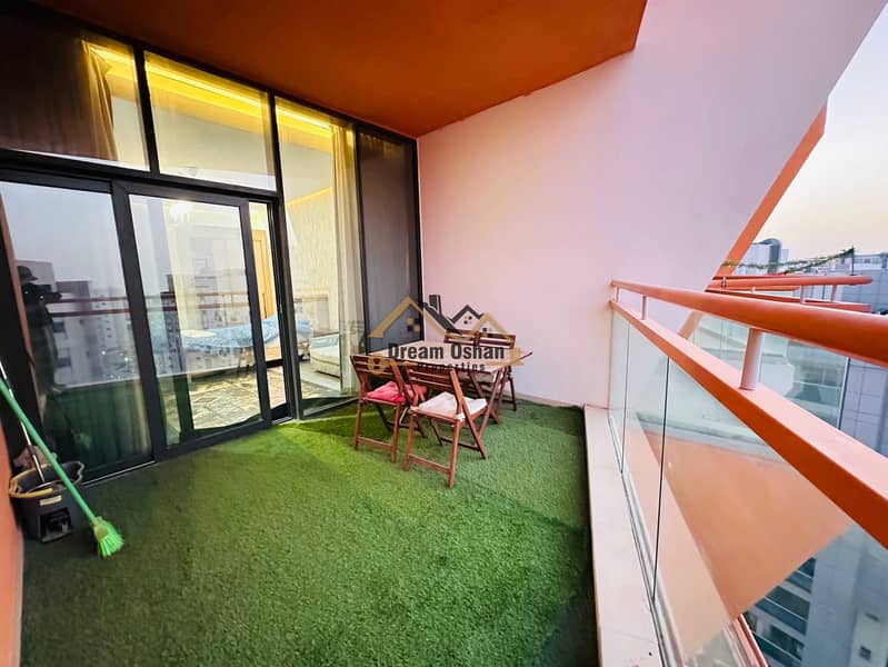 Fully Furnihsed | Like Brand New | Prime Location