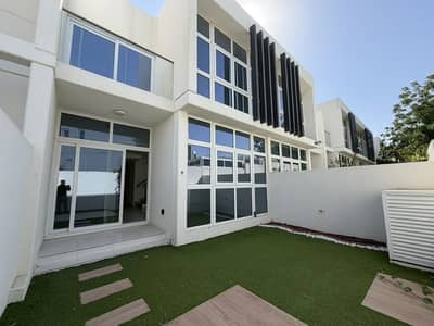 3 Camere Townhouse in Affitto a DAMAC Hills 2 (Akoya by DAMAC), Dubai - 852763c3-4c1b-4704-9069-4850cbfaea48. jpg