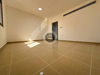 1 habitación Apartamento para en Alquiler en Al Muntazah, Abu Dhabi - 205cd082-83a4-44ba-9ee4-ef54530bd384. jpg 1 habitación Apartamento para en Alquiler en Al Muntazah, Abu Dhabi - 205cd082-83a4-44ba-9ee4-ef54530bd384. jpg