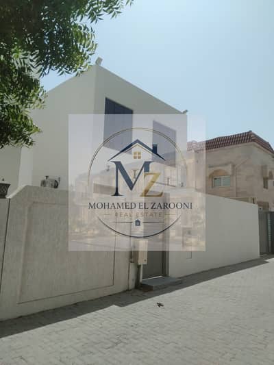 4 Bedroom Villa for Sale in Sharqan, Sharjah - f2b21261-c6cc-4d2e-9b0a-2a552dd95be8. jpeg 4 Bedroom Villa for Sale in Sharqan, Sharjah - f2b21261-c6cc-4d2e-9b0a-2a552dd95be8. jpeg