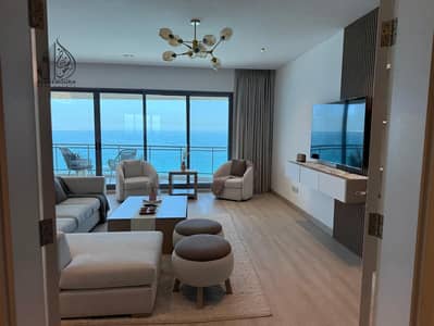 3 Camere Appartamento in Affitto a Al Khan, Sharjah - صورة واتساب بتاريخ 1447-04-03 في 15.04. 32_19f9d1ec. jpg