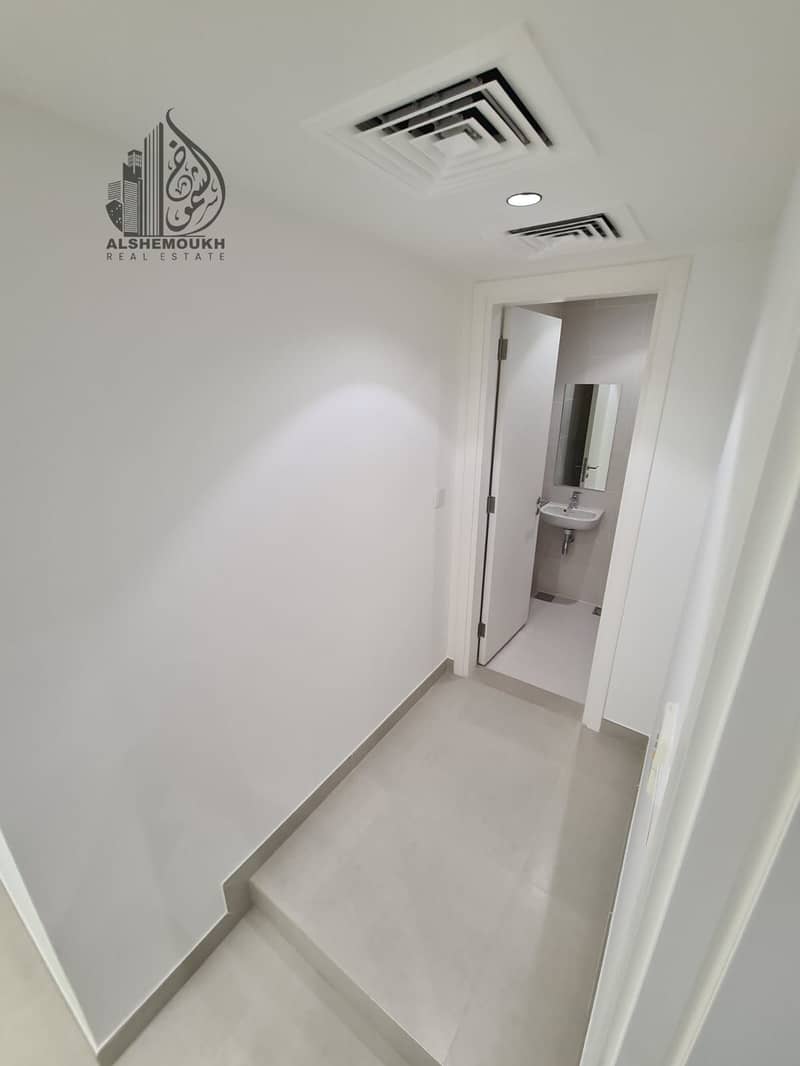 18 صورة واتساب بتاريخ 1447-01-21 في 20.34. 51_bb13ad09. jpg