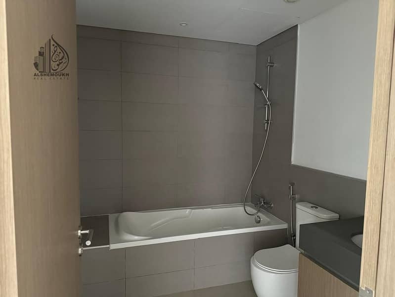 5 صورة واتساب بتاريخ 1446-10-19 في 10.11. 56_6d7a6ecd. jpg