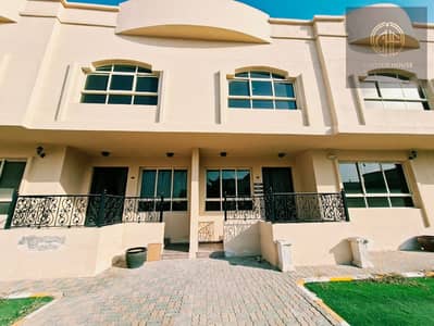 5 Schlafzimmer Villa Compound zum zur Miete in Khalifa City, Abu Dhabi - WhatsApp Image 2026-06-21 at 5.44. 08 PM. jpeg 5 Schlafzimmer Villa Compound zum zur Miete in Khalifa City, Abu Dhabi - WhatsApp Image 2026-06-21 at 5.44. 08 PM. jpeg
