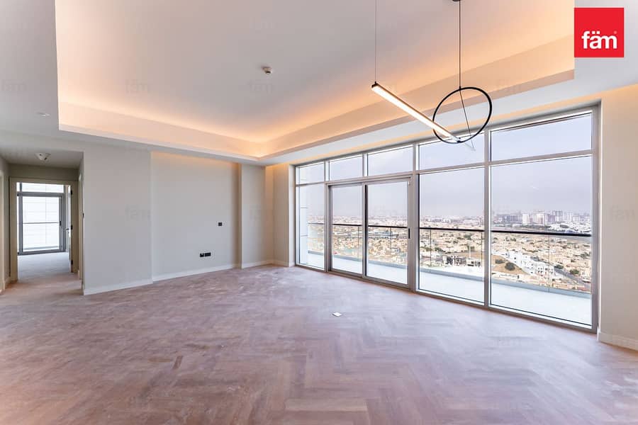 SkyHigh Luxury Living with Iconic Burj Views SkyHigh Luxury Living with Iconic Burj Views