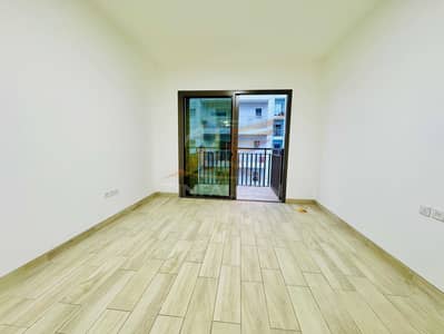 Monolocale in Vendita a International City Phase 2 (Warsan 4), Dubai - 3b760b31-d342-4893-8f25-d782e8f9a483. jpg Monolocale in Vendita a International City Phase 2 (Warsan 4), Dubai - 3b760b31-d342-4893-8f25-d782e8f9a483. jpg