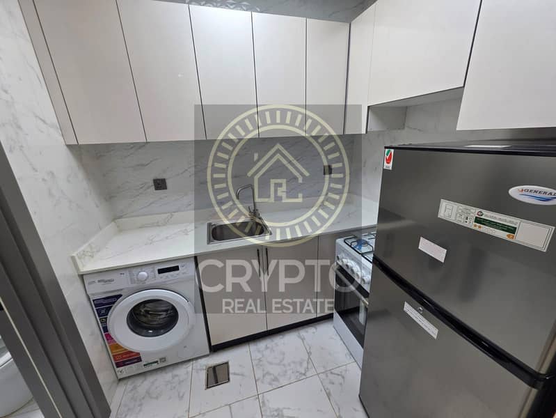 20 f8cb55b6-f8b5-417f-9bf7-b890ece7a64a. jpg