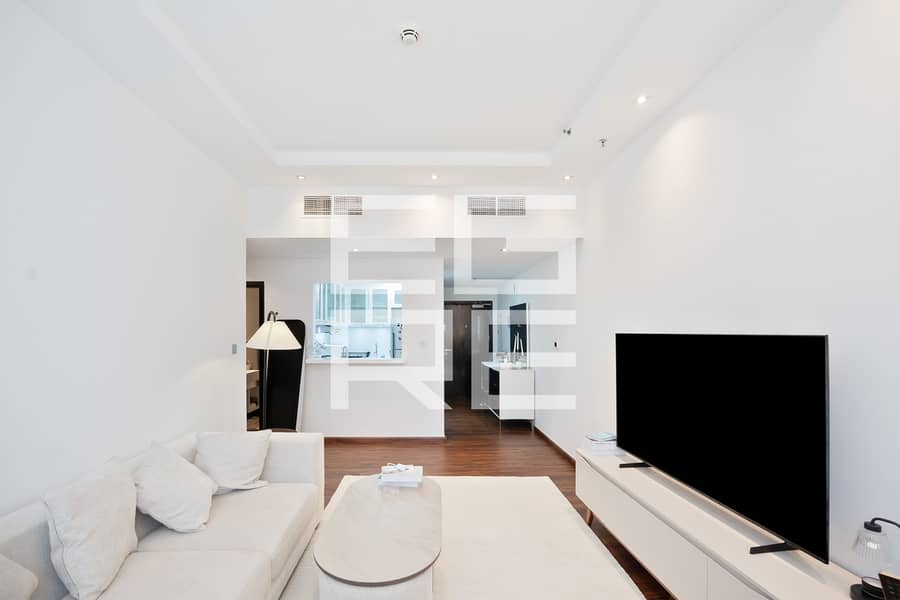 Spacious 1 Bed | Elegant Living | Balcony – pohled 4