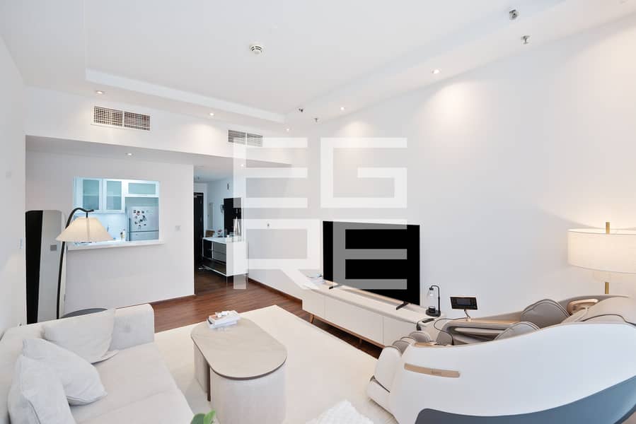 Spacious 1 Bed | Elegant Living | Balcony – pohled 5