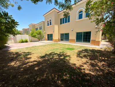 4 Bedroom Villa for Sale in Jumeirah Park, Dubai - WhatsApp Image 2026-06-21 at 2.03. 49 PM (1). jpeg 4 Bedroom Villa for Sale in Jumeirah Park, Dubai - WhatsApp Image 2026-06-21 at 2.03. 49 PM (1). jpeg