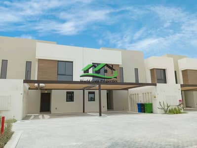 4 Schlafzimmer Villa zum zur Miete in Yas Island, Abu Dhabi - WhatsApp Image 2024-07-31 at 4.38. 08 PM. jpeg 4 Schlafzimmer Villa zum zur Miete in Yas Island, Abu Dhabi - WhatsApp Image 2024-07-31 at 4.38. 08 PM. jpeg