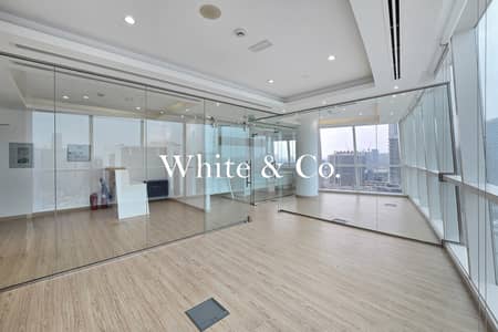 Office para en Alquiler en Business Bay, Dubai - Oficina en Business Bay，B2B Tower, 190000 AED - 15559627