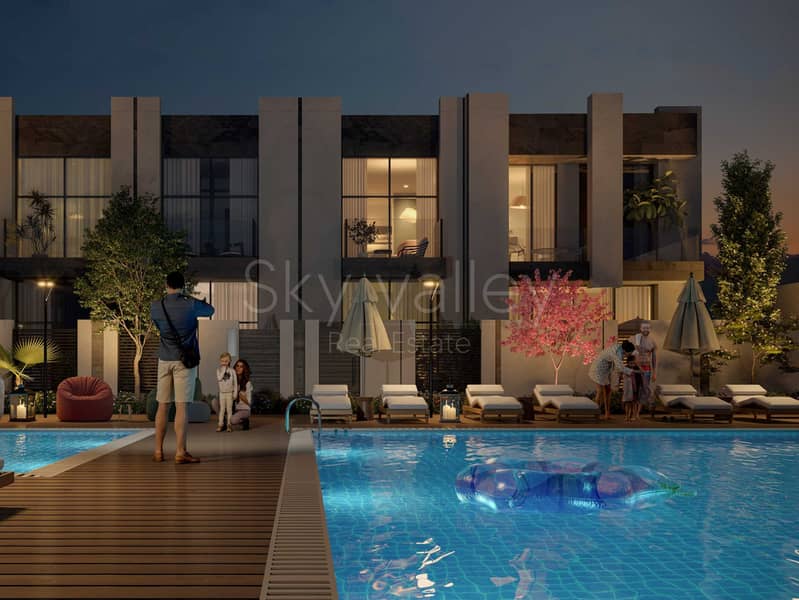 6 CGi-Pool-Night copy. jpg