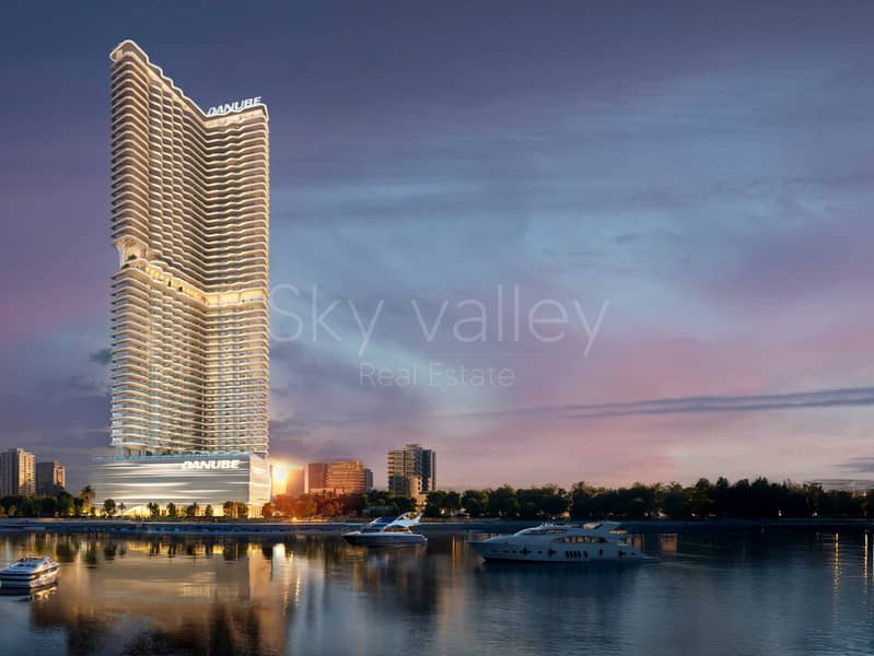 15 Exterior Night View. jpg