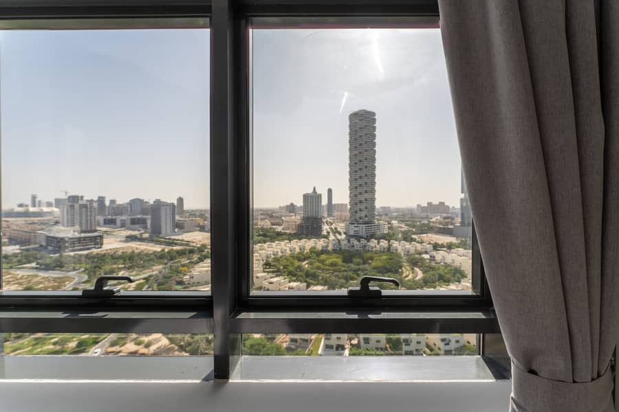 5 HNH07280-HDR. jpg