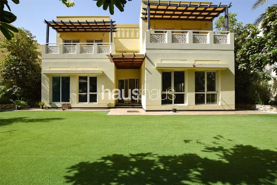 Rijwoning in The Meadows,The Meadows 6, 4 slaapkamers, 15699000 AED - 15561492 Rijwoning in The Meadows,The Meadows 6, 4 slaapkamers, 15699000 AED - 15561492