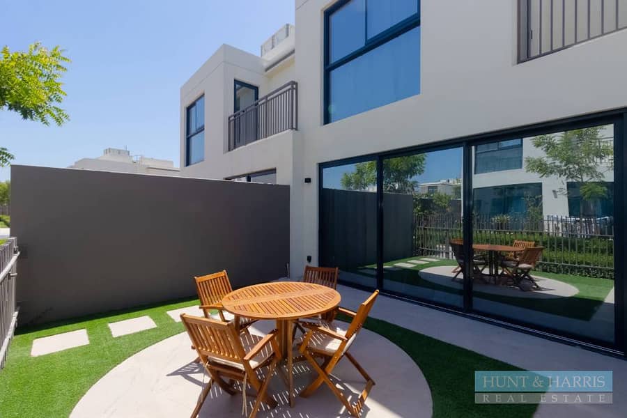 位于阿尔哈姆拉小镇,猎鹰岛 2 卧室的联排别墅 185000 AED - 13291738 位于阿尔哈姆拉小镇,猎鹰岛 2 卧室的联排别墅 185000 AED - 13291738