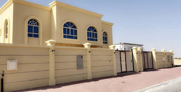 فیلا 4 غرف نوم للايجار في حوشي، الشارقة - 4ee4f20e-1b18-40d8-9d60-7738e1a8a31c. jpg فیلا 4 غرف نوم للايجار في حوشي، الشارقة - 4ee4f20e-1b18-40d8-9d60-7738e1a8a31c. jpg