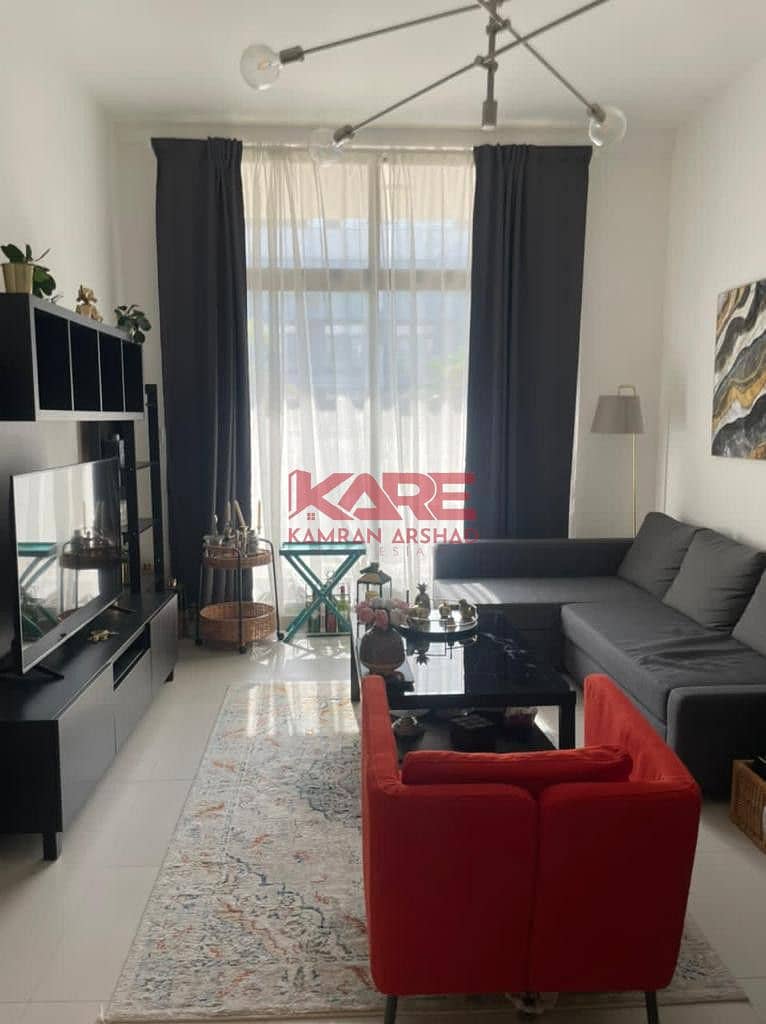 Bright & Spacious | Contemporary Living | Balcony – další