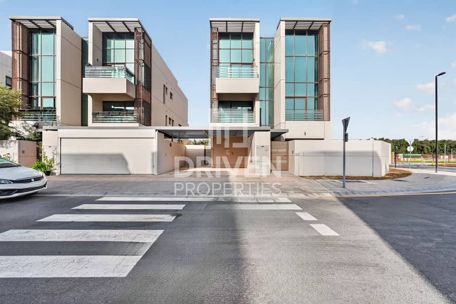 Villa à Meydan,Meydan Gated Community,Grand Views, 6 chambres, 570000 AED - 15564016 Villa à Meydan,Meydan Gated Community,Grand Views, 6 chambres, 570000 AED - 15564016