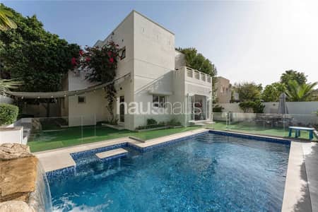 4 Schlafzimmer Townhouse zum zum Verkauf in The Meadows, Dubai - Reihenhaus in The Meadows,The Meadows 7, 4 schlafzimmer, 12900000 AED - 15564033 4 Schlafzimmer Townhouse zum zum Verkauf in The Meadows, Dubai - Reihenhaus in The Meadows,The Meadows 7, 4 schlafzimmer, 12900000 AED - 15564033