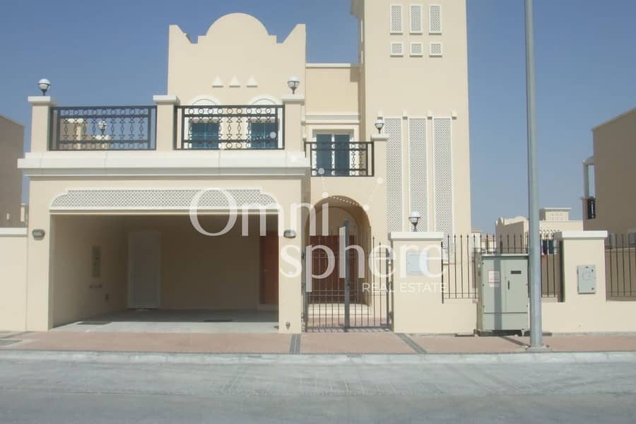 Corner Unit | Pool & Garden | Prime Location Corner Unit | Pool & Garden | Prime Location