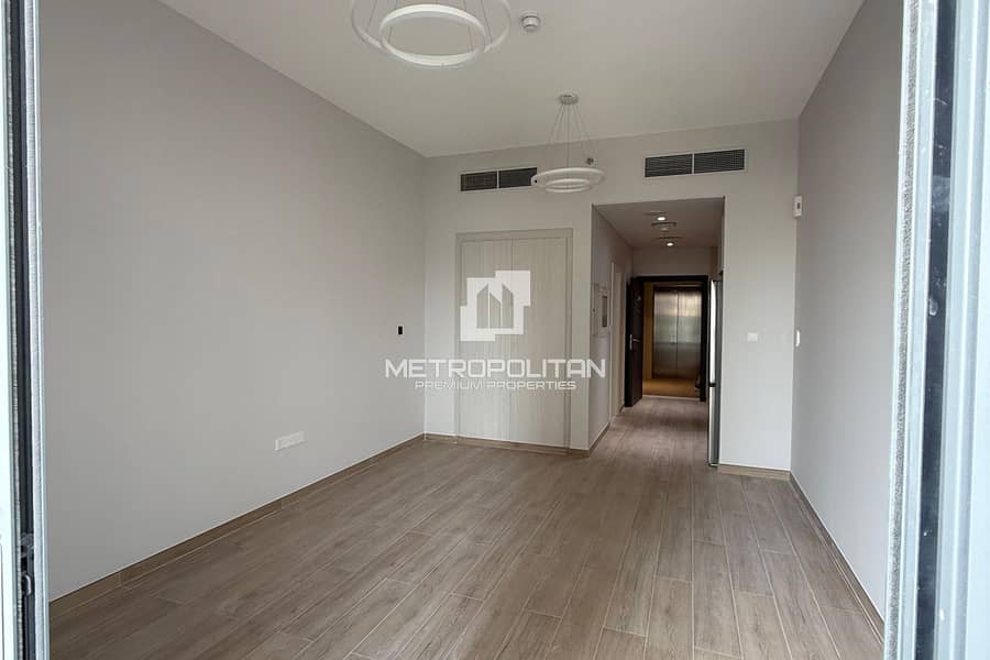Appartement in Business Bay,Century Tower, 49999 AED - 15565020 Appartement in Business Bay,Century Tower, 49999 AED - 15565020
