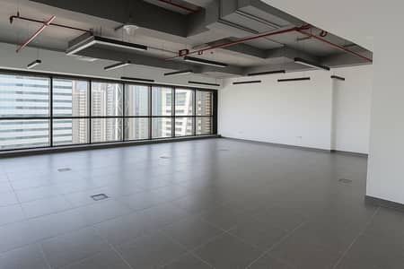 Office for Rent in Jumeirah Lake Towers (JLT), Dubai - Grade A | Lake View | Fitted & Partitioned