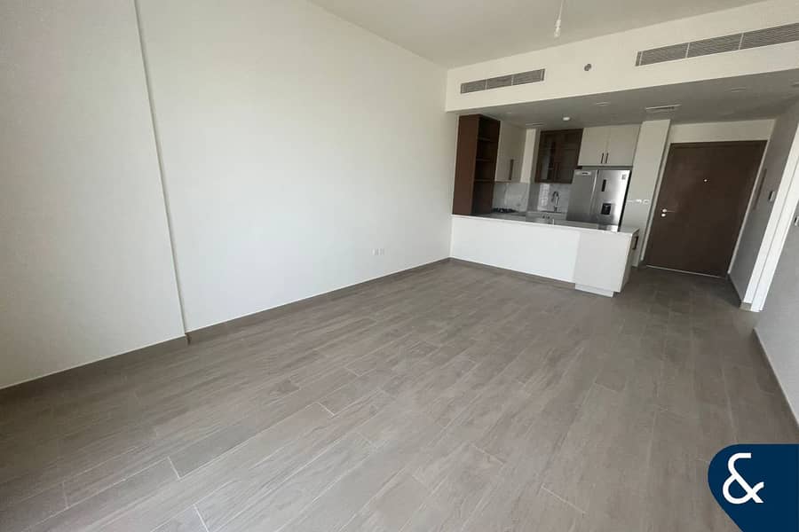 Brand New | Open Plan | Pool View Brand New | Open Plan | Pool View