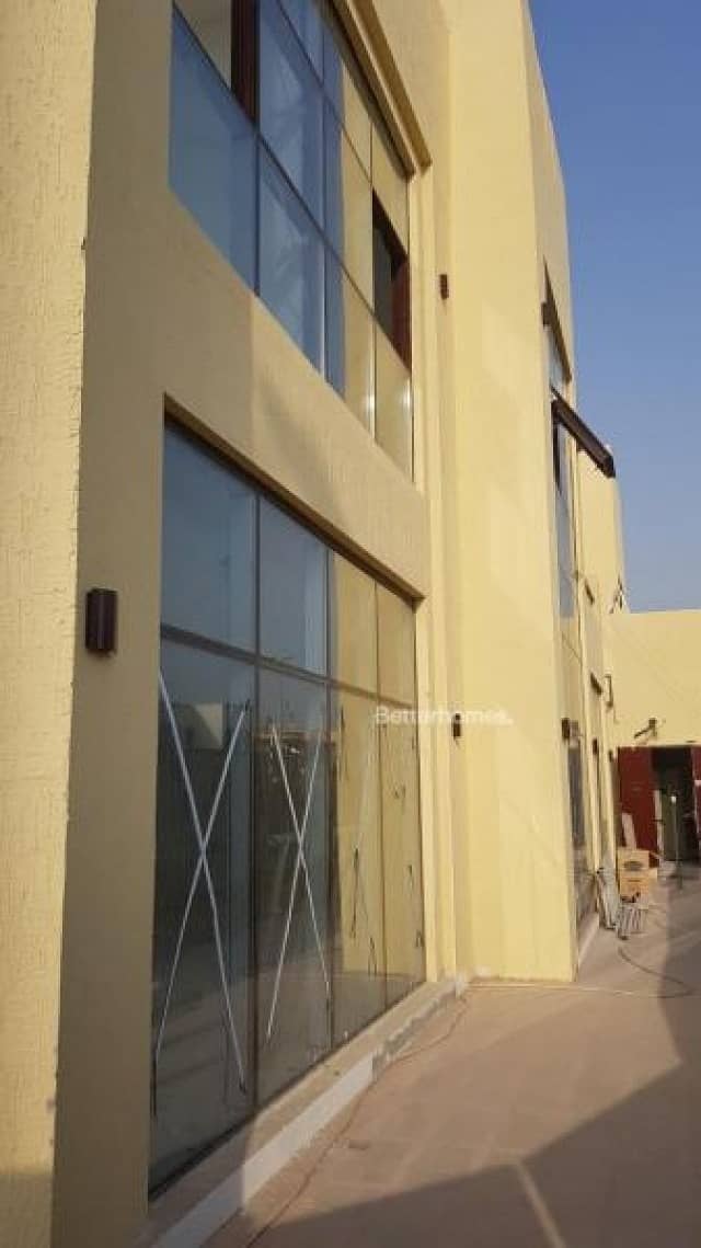 Studio Commercial Villa in  Jumeirah