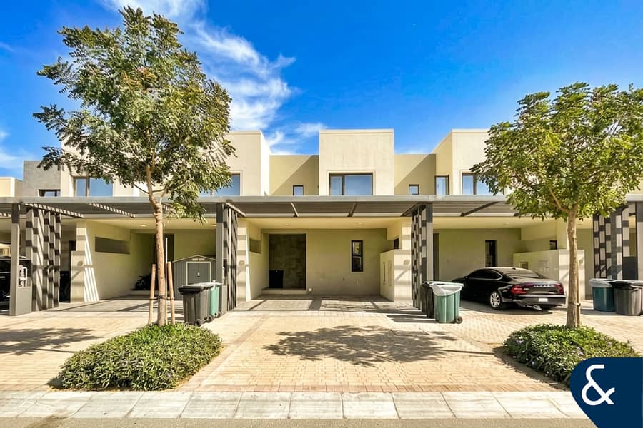 Single Row | Backs Linear Park | High Rent Single Row | Backs Linear Park | High Rent