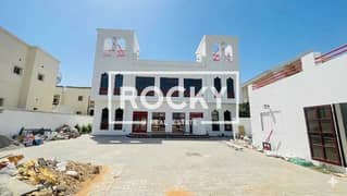 فیلا في القوز 2،القوز 8 غرف 380000 درهم - 15566514
