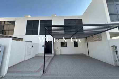 3 habitaciones Townhouse para en Alquiler en DAMAC Hills 2 (Akoya by DAMAC), Dubai - Casa adosada en DAMAC Hills 2 (Akoya by DAMAC)，Janusia, 3 dormitorios, 125000 AED - 15565656