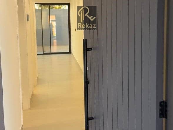 4 WhatsApp Image 2025-11-05 at 6.39. 29 PM. jpeg