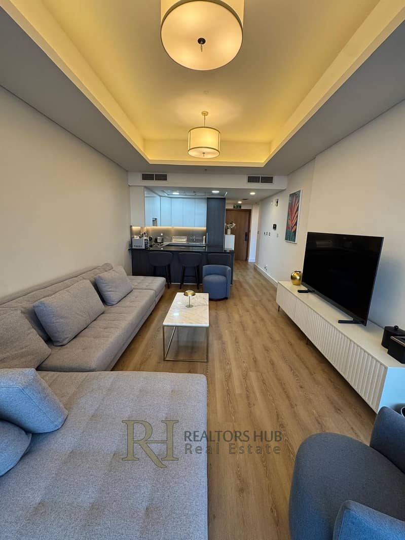 6 RH_Watermarked_4. jpg