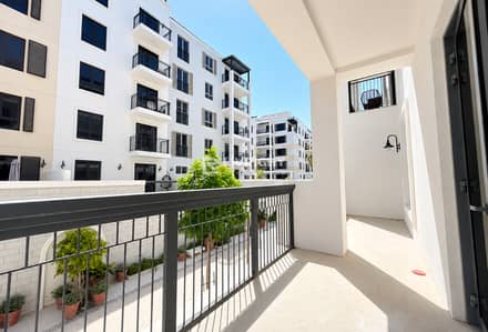 1 Slaapkamer Appartement te Huur in Jumeirah, Dubai - Appartement in Jumeirah，La Mer，Port de La Mer，La Rive，La Rive Tower 4, 1 slaapkamer, 100000 AED - 15568026