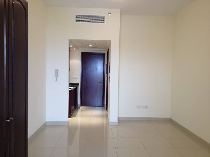 Wonderful studio apartment sea view in Al Hamra