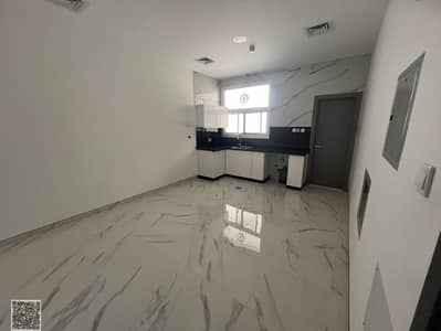 Studio zum zur Miete in Al Jurf, Ajman - 1ab4ce0b-7d75-457e-b559-6aeda905bbf2. jpg