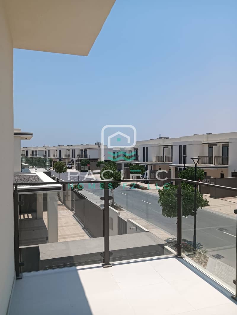 3 19fa7fea-4d35-47e0-aad3-7e92544dd587. jpg