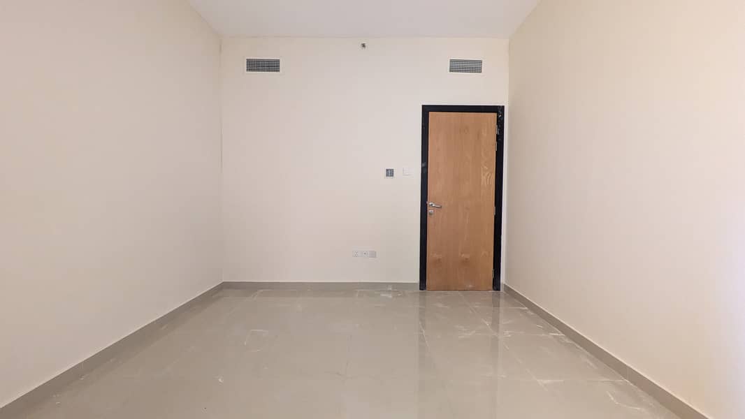 6 141867. jpg