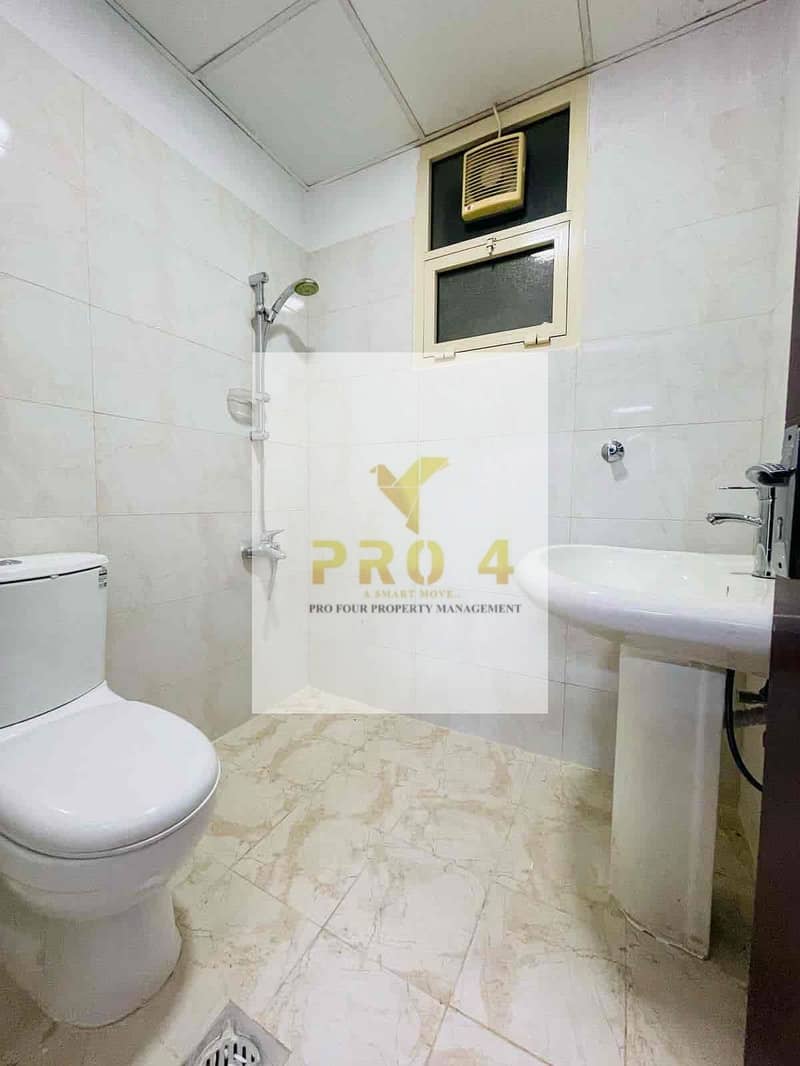 9 517df4bd-dfbb-44d2-bb09-1efa4adfd90a. jpg