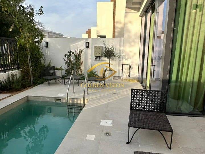 7 Backyard - Swimming Pool (6). jpeg