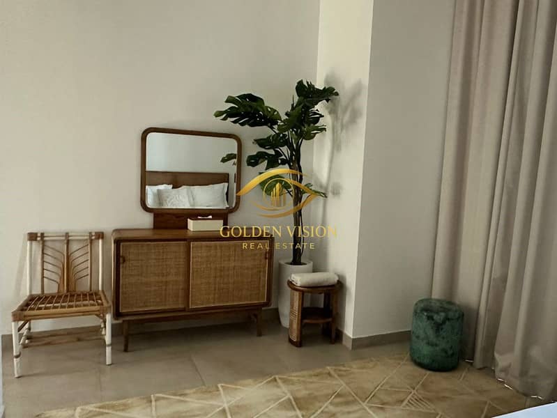 16 Master Bedroom - RAK Villa 96 (5). jpeg
