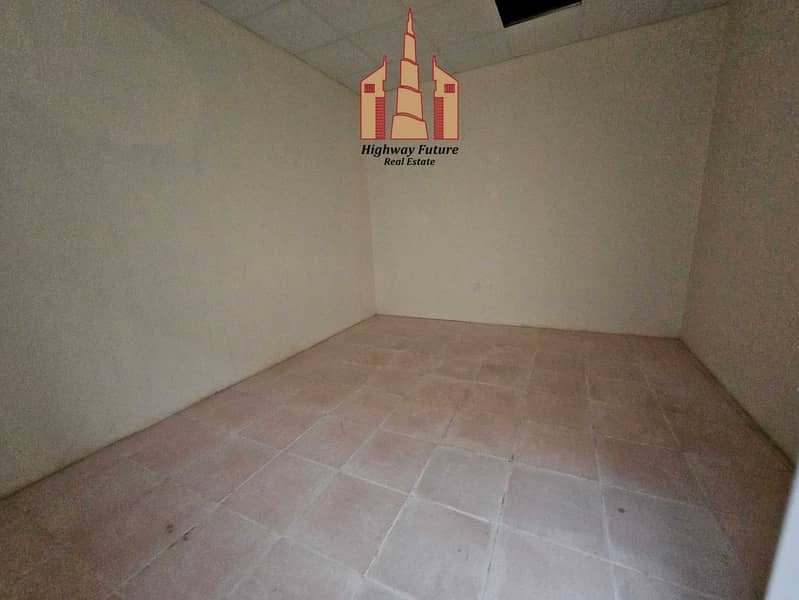 3 879386. jpg